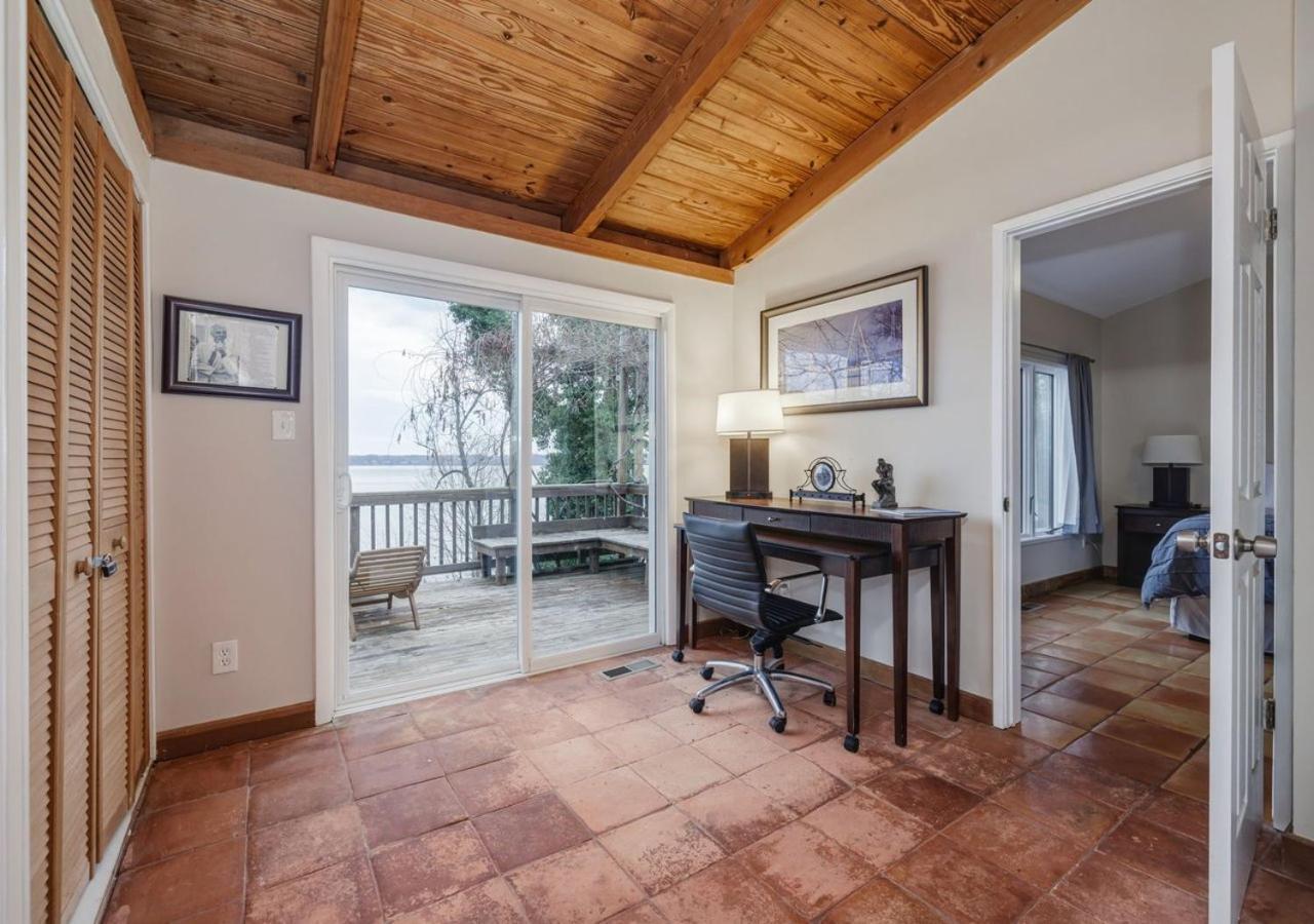 2 Bedroom Newly Renovated Waterfront Home; 10 Min From Mgm & The Gaylord Fort Washington Extérieur photo