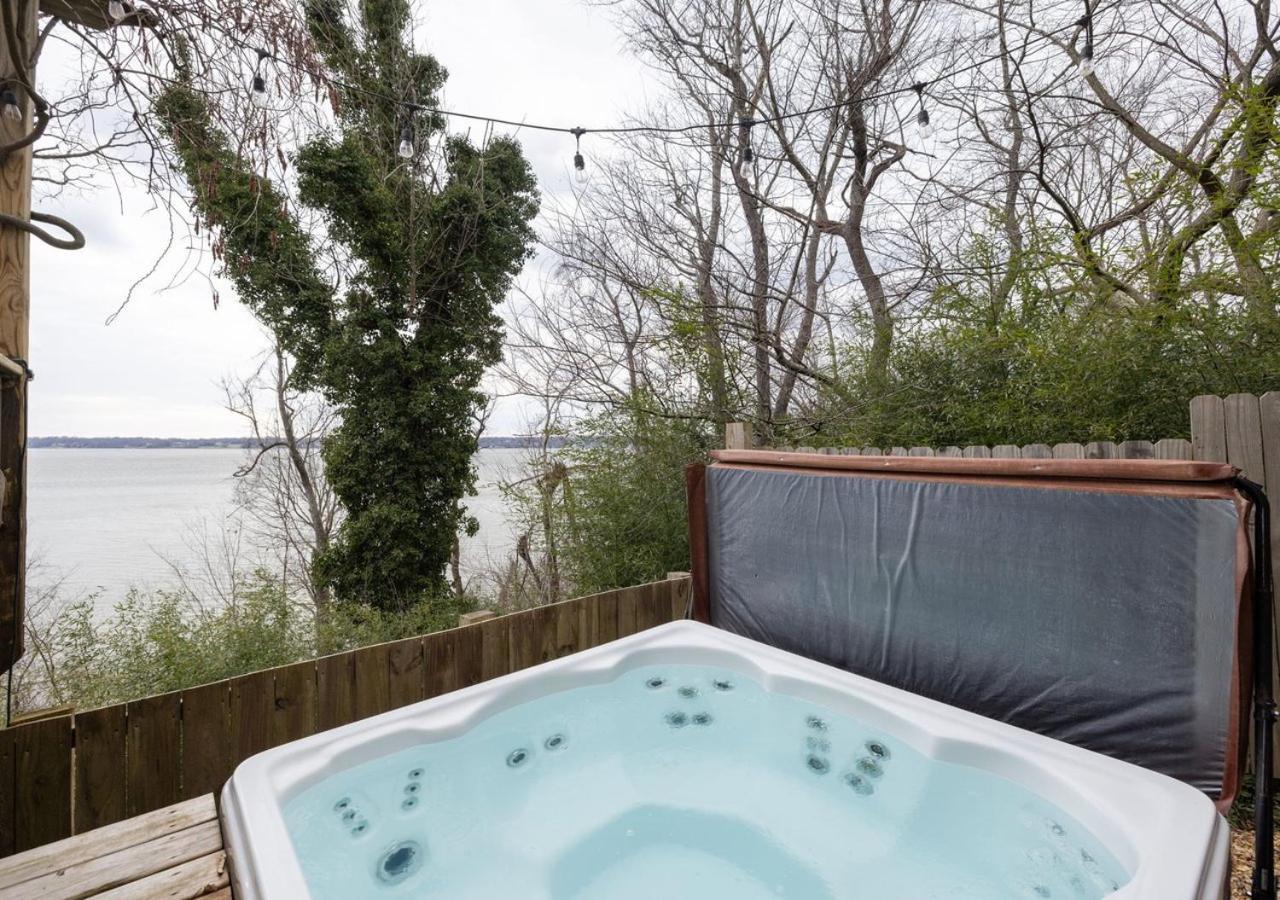2 Bedroom Newly Renovated Waterfront Home; 10 Min From Mgm & The Gaylord Fort Washington Extérieur photo